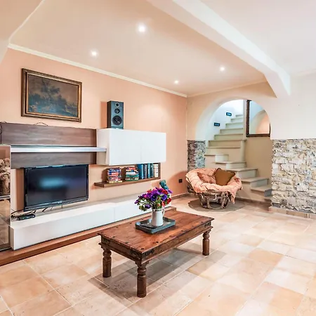 Casa Derna By Interhome